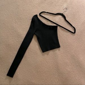 Kendall and Kylie Black One Sleeve Knit Crop Top